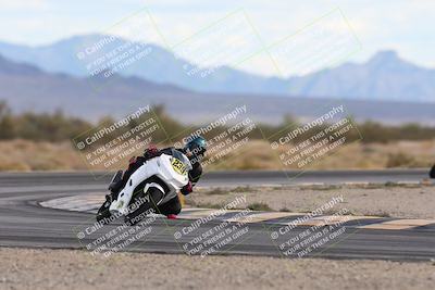 media/Nov-16-2025-Race Pace (Sun) [[8c5fa54630]]/Non Verified Riders (1st 20 Minutes)/5-Turn 15 (110pm)/